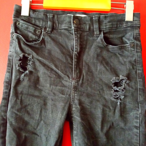 Black Ripped/Destressed Dyndnm Kate Jean's… - Picture 2 of 6